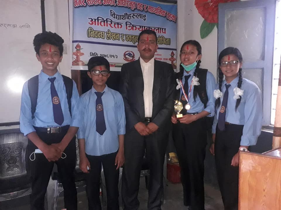 नगर स्तरीय आधारभूत तह कक्षा ६ देखि ८ निबन्ध लेखन र माध्यमिक तह कक्षा ९ र १० वक्तृत्वकला सम्पन्न